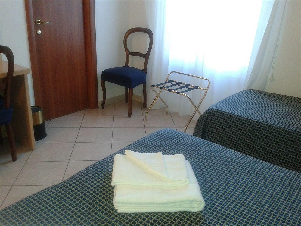 Citta Eterna Guest House Roma Exterior foto