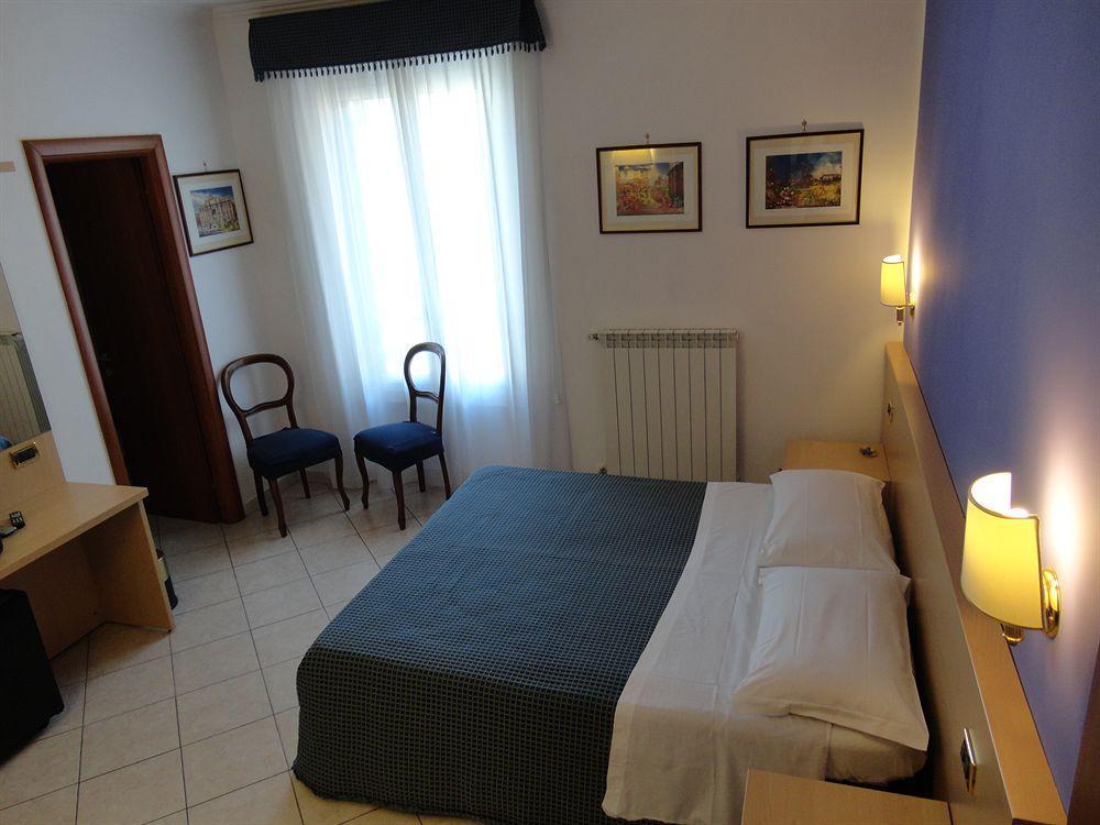 Citta Eterna Guest House Roma Exterior foto