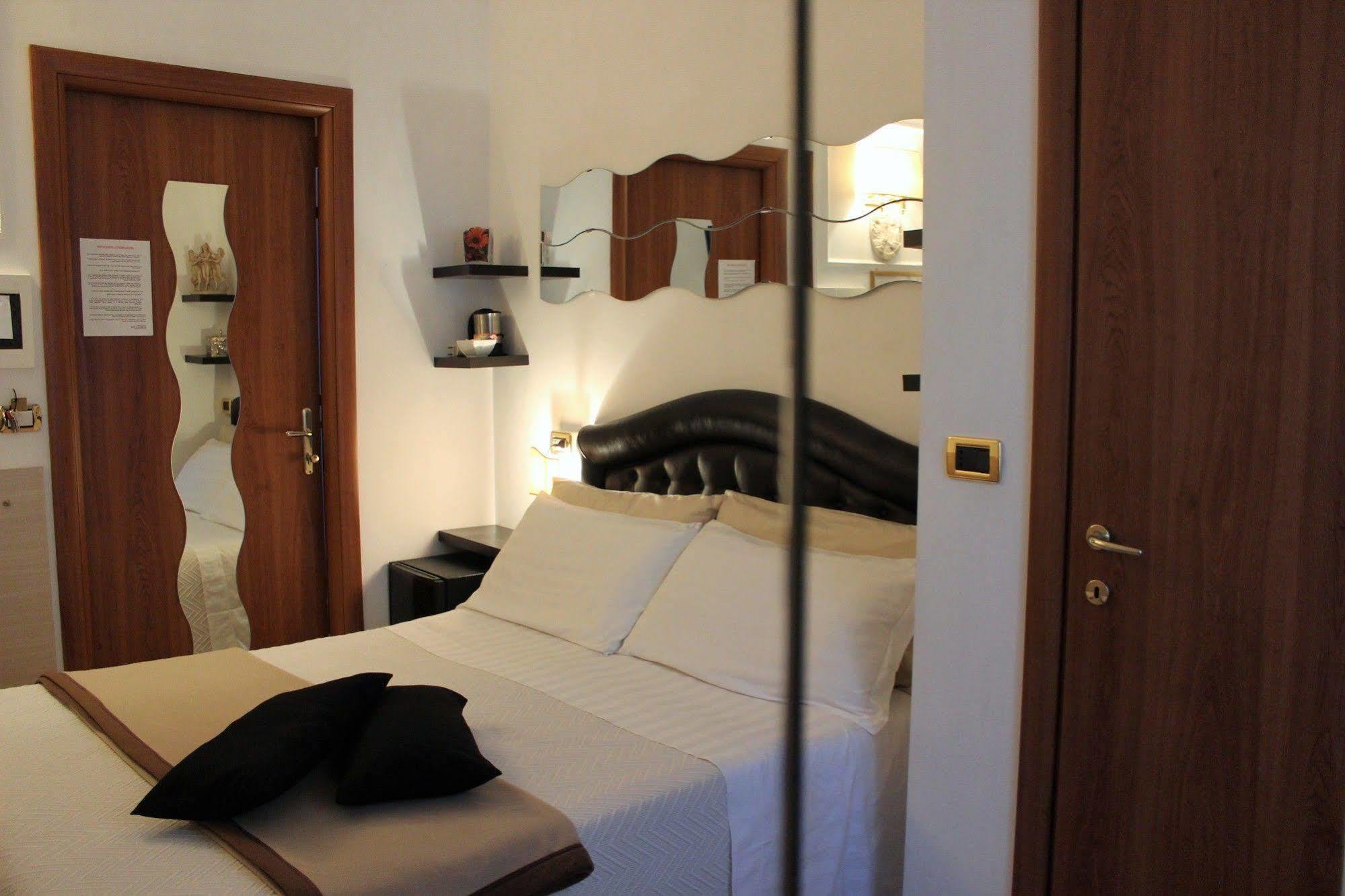 Citta Eterna Guest House Roma Exterior foto